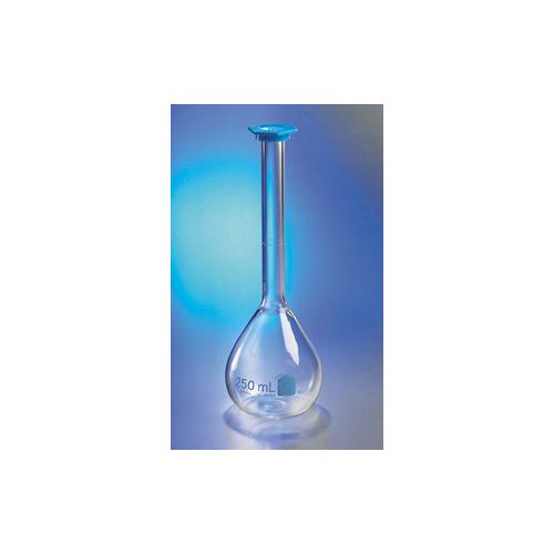 PYREX® VISTA™ Snap Cap Volumetric Flasks